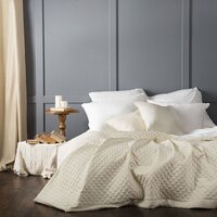 Набор текстиля для спальни Pasionaria Каспиан 230x250 с наволочками (молочный) - Изображение №4 — Chaika Market