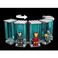 Конструктор LEGO Marvel 76216 Арсенал Железного человека - Изображение №2 — Chaika Market