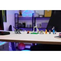 Конструктор LEGO Fortnite Лагерь Пили и Спаркплаг 77075 - Изображение №11 — Chaika Market