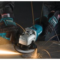 Угловая шлифмашина Makita 9565PCV - Изображение №5 — Chaika Market