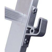 Лестница-стремянка Новая высота NV 122 алюминиевая двухсекционная 2x9 ступеней - Изображение №7 — Chaika Market