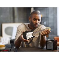 Конструктор LEGO Ideas 21329 Fender Stratocaster - Изображение №22 — Chaika Market