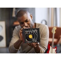 Конструктор LEGO Ideas 21329 Fender Stratocaster - Изображение №21 — Chaika Market