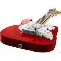 Конструктор LEGO Ideas 21329 Fender Stratocaster - Изображение №7 — Chaika Market