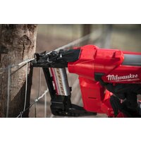Степлер Milwaukee M18 FUEL M18FFUS-302C 4933479832 (с 2-мя АКБ 3 Ач, кейс) - Изображение №11 — Chaika Market