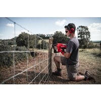 Степлер Milwaukee M18 FUEL M18FFUS-302C 4933479832 (с 2-мя АКБ 3 Ач, кейс) - Изображение №14 — Chaika Market