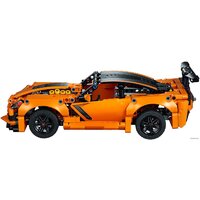 Конструктор LEGO Technic 42093 Chevrolet Corvette ZR1 - Изображение №5 — Chaika Market