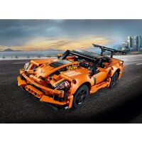 Конструктор LEGO Technic 42093 Chevrolet Corvette ZR1 - Изображение №10 — Chaika Market