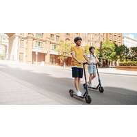 Электросамокат Xiaomi Mi Electric Scooter 3 BHR4854GL (onyx black) - Изображение №6 — Chaika Market