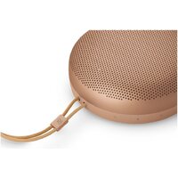 Беспроводная колонка Bang & Olufsen Beosound A1 3nd Gen (honey tone) - Изображение №5 — Chaika Market