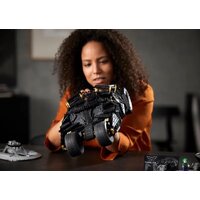 Конструктор LEGO DC Batman 76240 Бэтмобиль Тумблер - Изображение №21 — Chaika Market