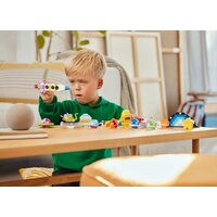 Конструктор LEGO Classic 11037 Креативные космические планеты - Изображение №9 — Chaika Market