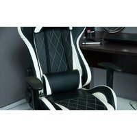 Игровое (геймерское) кресло Меб-ФФ MFG-1022 (черный/белый) - Изображение №8 — Chaika Market