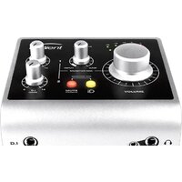 Аудиоинтерфейс Audient iD4 - Изображение №2 — Chaika Market