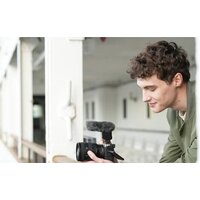 Объектив Sony FE 20-70mm F4 G - Изображение №13 — Chaika Market