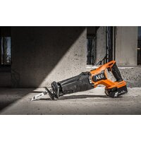 Сабельная пила AEG Powertools BUS 18BL2-0 4935478941 (без АКБ) - Изображение №7 — Chaika Market