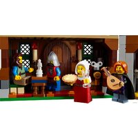 Конструктор LEGO Icons 10332 Средневековая городская площадь - Изображение №7 — Chaika Market