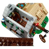 Конструктор LEGO Icons 10332 Средневековая городская площадь - Изображение №11 — Chaika Market