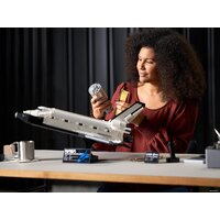 Конструктор LEGO Creator 10283 Космический шаттл НАСА Дискавери - Изображение №21 — Chaika Market