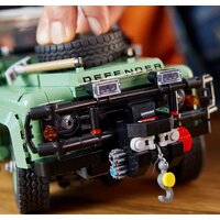 Конструктор LEGO Icons 10317 Land Rover Classic Defender 90 - Изображение №6 — Chaika Market