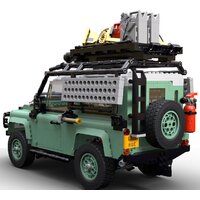 Конструктор LEGO Icons 10317 Land Rover Classic Defender 90 - Изображение №3 — Chaika Market