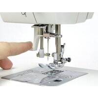 Электронная швейная машина Aurora Style 100 - Изображение №3 — Chaika Market