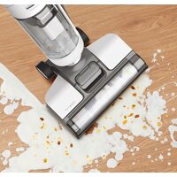 Вертикальный моющий пылесос Tineco iFloor Breeze - Изображение №5 — Chaika Market