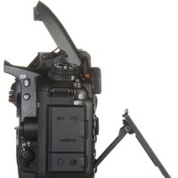 Зеркальный фотоаппарат Nikon D7500 Body - Изображение №5 — Chaika Market