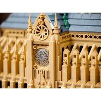 Конструктор LEGO Architecture 21061 Собор Парижской Богоматери - Изображение №11 — Chaika Market