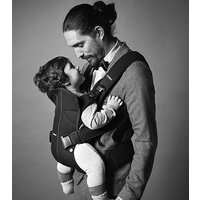 Рюкзак-переноска BabyBjorn One Cotton Mix (черный) - Изображение №5 — Chaika Market