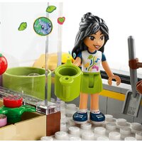 Конструктор LEGO Friends 41748 Общественный центр Хартлейк-Сити - Изображение №7 — Chaika Market