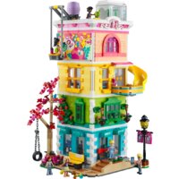 Конструктор LEGO Friends 41748 Общественный центр Хартлейк-Сити - Изображение №10 — Chaika Market