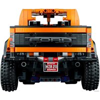 Конструктор LEGO Technic 42126 Ford F-150 Raptor - Изображение №8 — Chaika Market