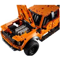 Конструктор LEGO Technic 42126 Ford F-150 Raptor - Изображение №10 — Chaika Market