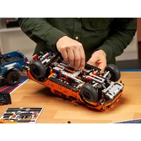 Конструктор LEGO Technic 42126 Ford F-150 Raptor - Изображение №20 — Chaika Market