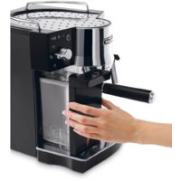 Рожковая кофеварка DeLonghi EC 820.B - Изображение №6 — Chaika Market