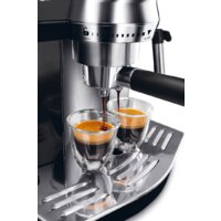 Рожковая кофеварка DeLonghi EC 820.B - Изображение №2 — Chaika Market