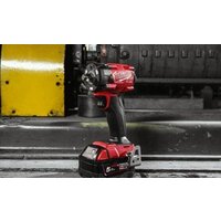 Гайковерт Milwaukee M18 FIW2F12-502X 4933478444 (с 2-мя АКБ, кейс) - Изображение №5 — Chaika Market