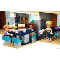 Конструктор LEGO Friends 41682 Школа Хартлейк Сити - Изображение №15 — Chaika Market