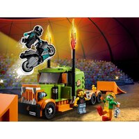 Конструктор LEGO City Stuntz 60294 Грузовик для шоу каскадеров - Изображение №29 — Chaika Market
