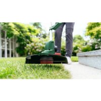 Триммер Bosch Universal GrassCut 18V-26 06008C1D04 (без АКБ) - Изображение №12 — Chaika Market