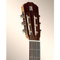 Акустическая гитара Alhambra Student 2C A - Изображение №3 — Chaika Market