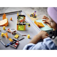 Конструктор LEGO City Stuntz 60293 Парк каскадеров - Изображение №24 — Chaika Market