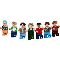 Конструктор LEGO Ideas 21339 BTS Dynamite - Изображение №4 — Chaika Market
