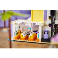 Конструктор LEGO Ideas 21339 BTS Dynamite - Изображение №5 — Chaika Market
