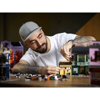 Конструктор LEGO Harry Potter 75978 Косой переулок - Изображение №24 — Chaika Market