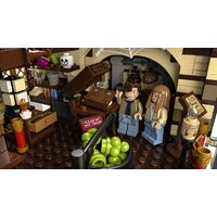 Конструктор LEGO Ideas 21341 Фокус-Покус: Коттедж сестер Сандерсон - Изображение №9 — Chaika Market