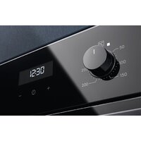 Электрический духовой шкаф Electrolux SteamBake PRO 600 EOD5H70BZ - Изображение №7 — Chaika Market