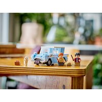 Конструктор LEGO Harry Potter Flying Ford Anglia 76424 - Изображение №9 — Chaika Market