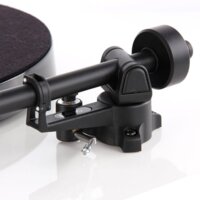 Виниловый проигрыватель Rega Planar 1 (белый) - Изображение №4 — Chaika Market